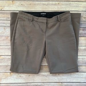 Express Columnist Barely Boot Size 8S Tan